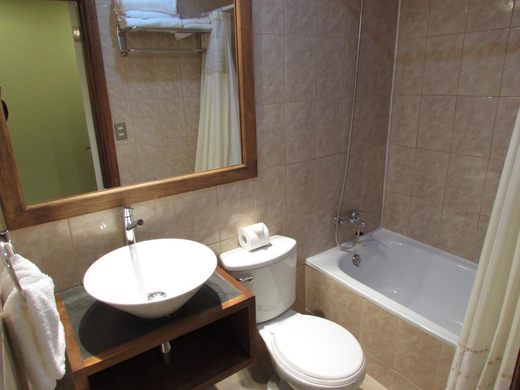 Hostal Buena Estancia Punta Arenas Room photo