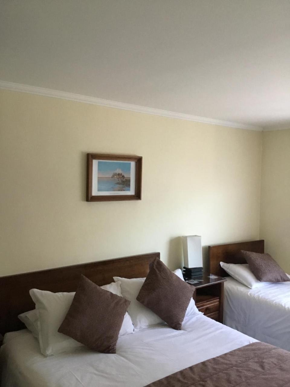 Hostal Buena Estancia Punta Arenas Exterior photo