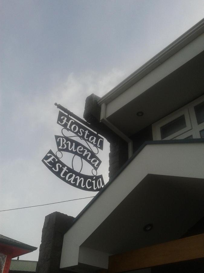 Hostal Buena Estancia Punta Arenas Exterior photo