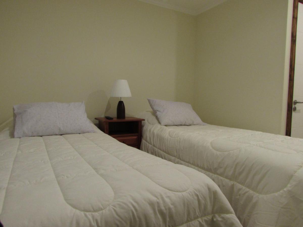 Hostal Buena Estancia Punta Arenas Exterior photo